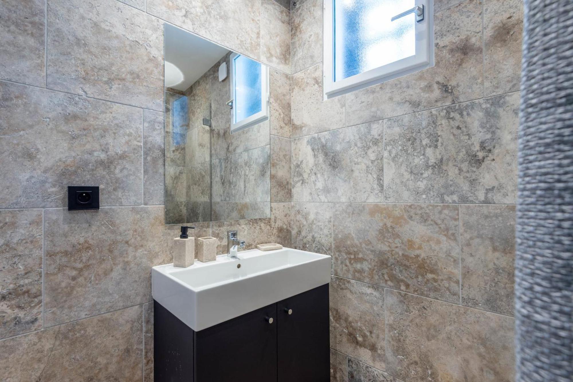 Le Beau Marcy - Contemporary City Centre Flat Annecy Exterior foto
